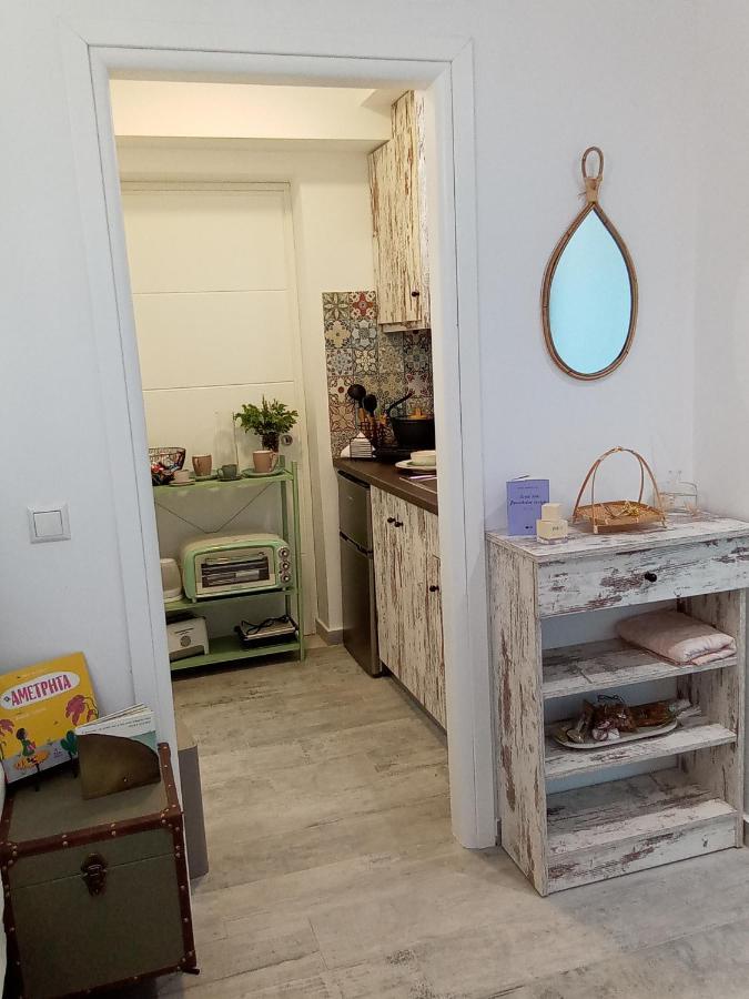 Alki'S Stories Apartment Kalamata Exterior photo
